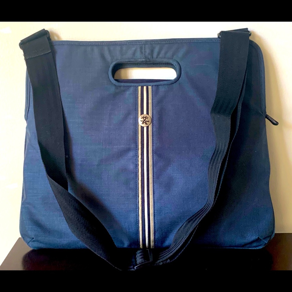 CRUMPLER padded and water-resistant laptop bag